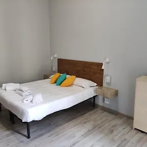 Hotel Big Bang, Rome